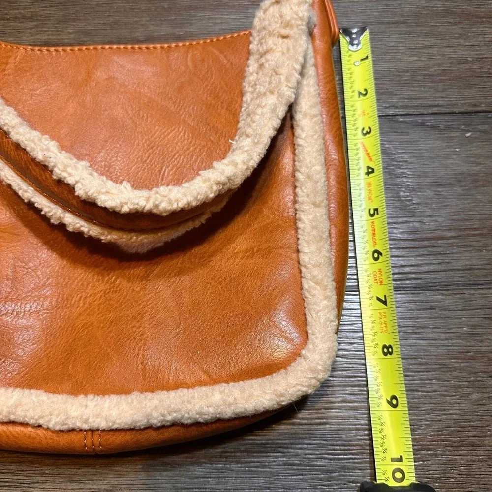 Ah-dorned‎ Vegan Leather Messenger Bag Sherpa Trim Shoulder Bag Purse Handbag